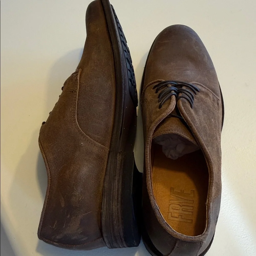 Frye Men's Brown Leather Casual Shoes Sz 10D. Tub1